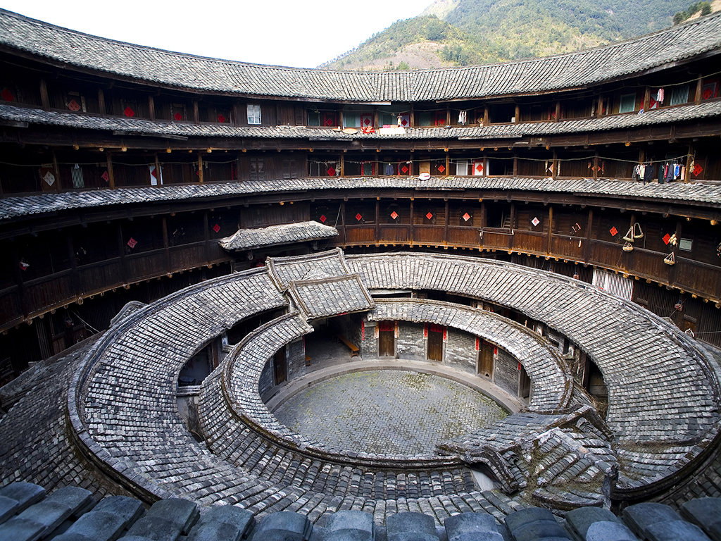 1986年,国际邮电部发行一套"中国民居"邮票中,"福建民居"采用的就是